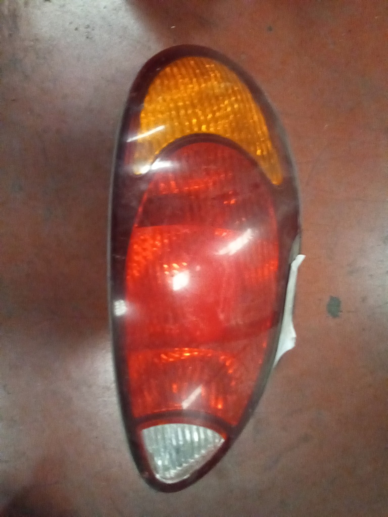 Piloto izquierdo Hyundai lantra '00