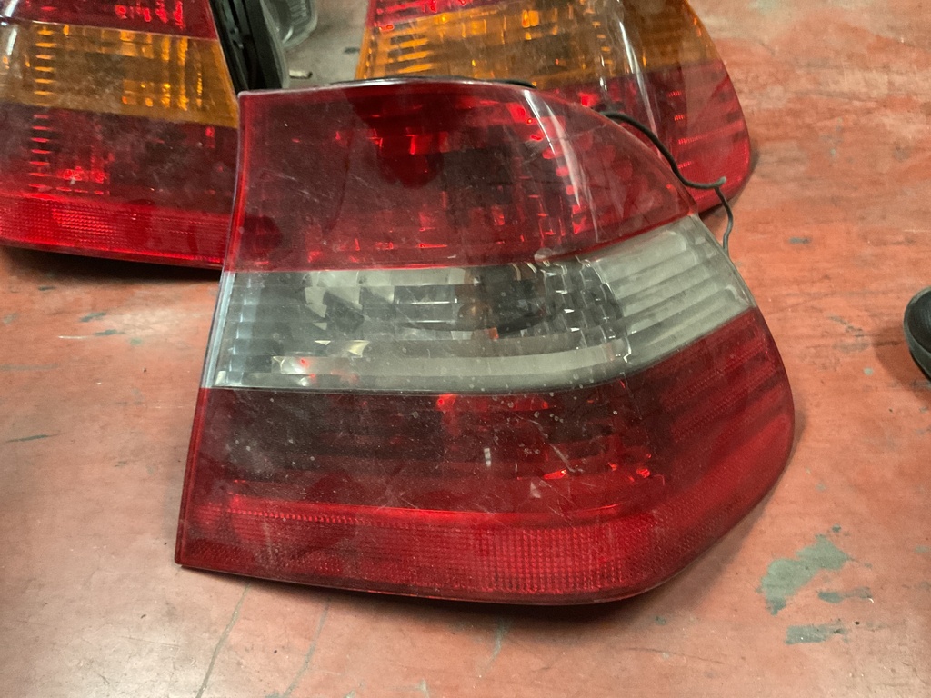 Piloto derecho bmw E46 serie 3 ‘98