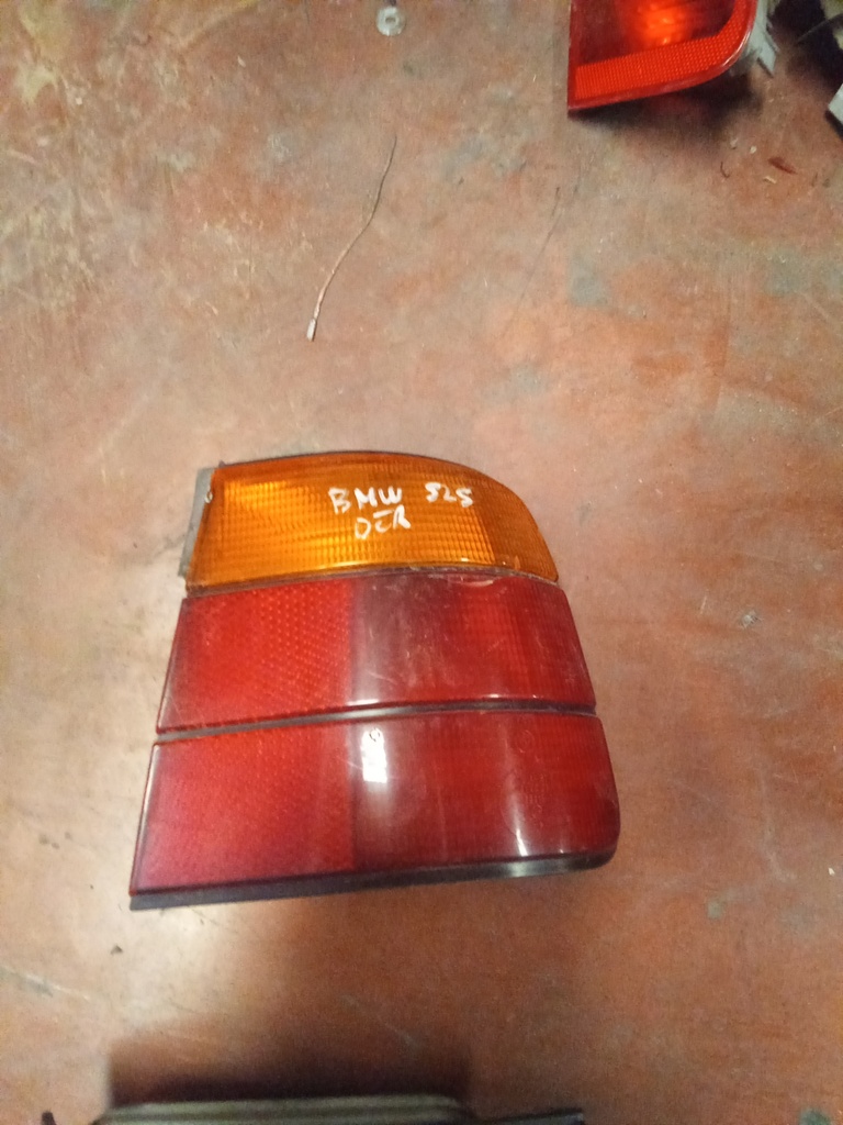 Piloto derecho bmw serie 5 e34 '90