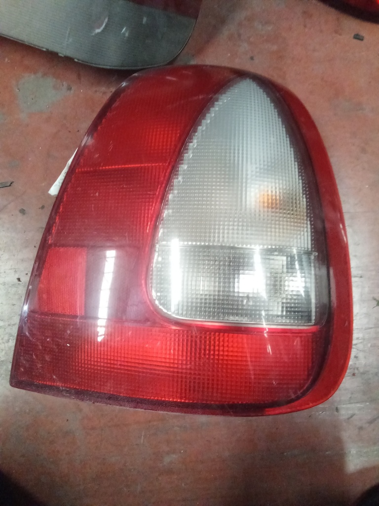 Piloto derecho Daewoo nubira '97