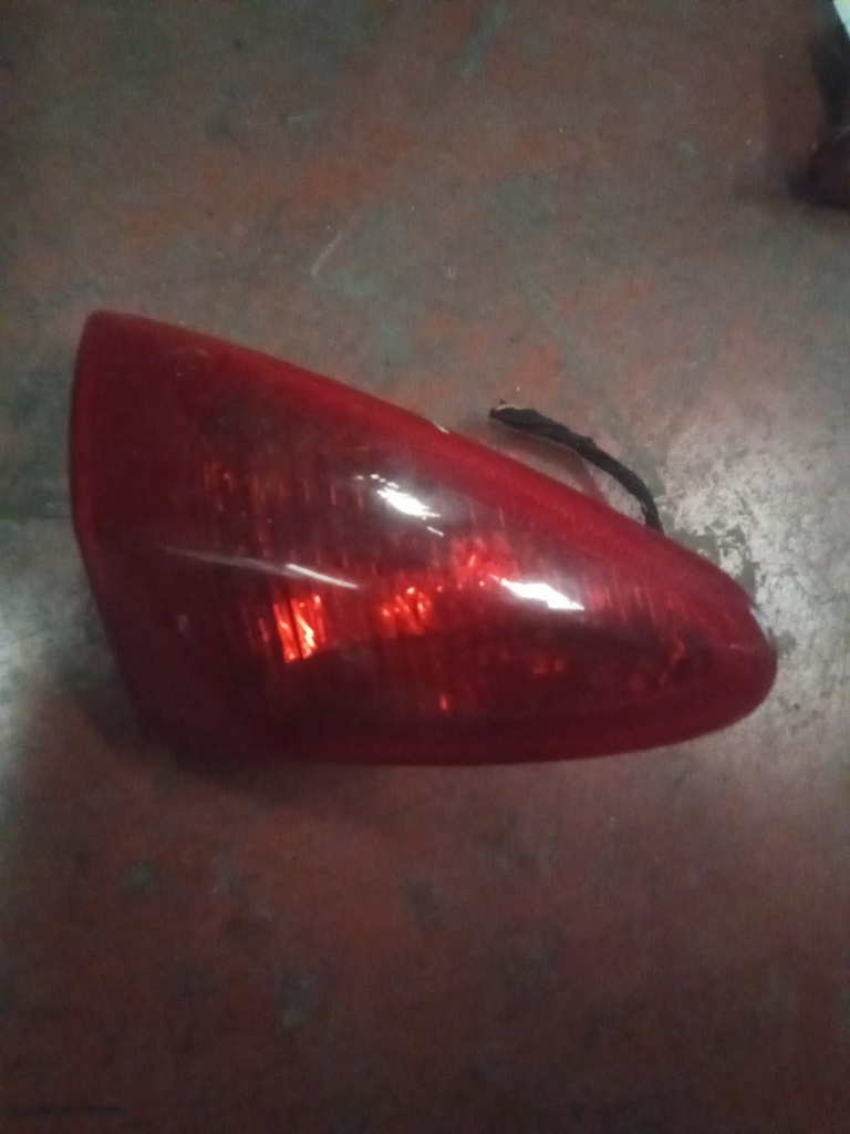 Piloto izquierdo interior alfa romeo 147 '02