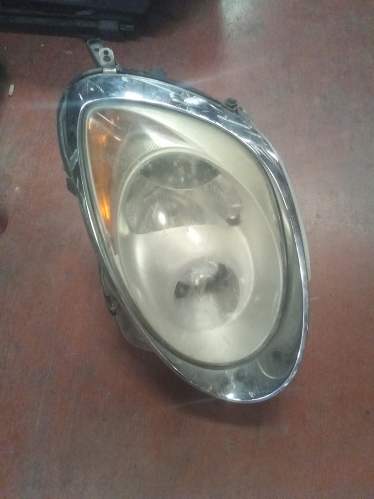 Faro derecho alfa romeo mito '08