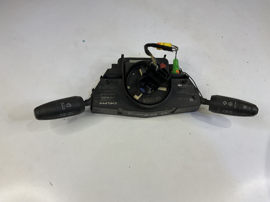 Mando multifuncion opel Corsa d 2009