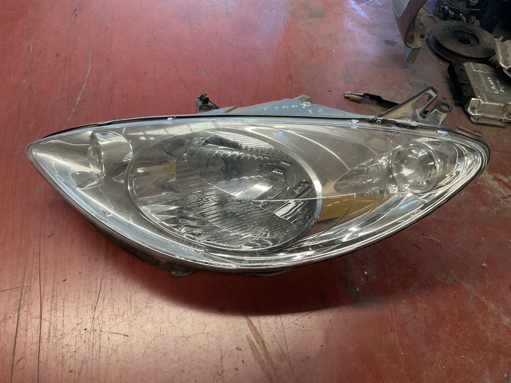 Faro izquierdo peugeot 1007