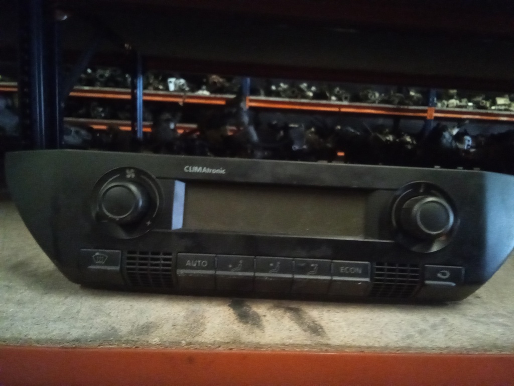 Mando climatizador Volkswagen polo '05