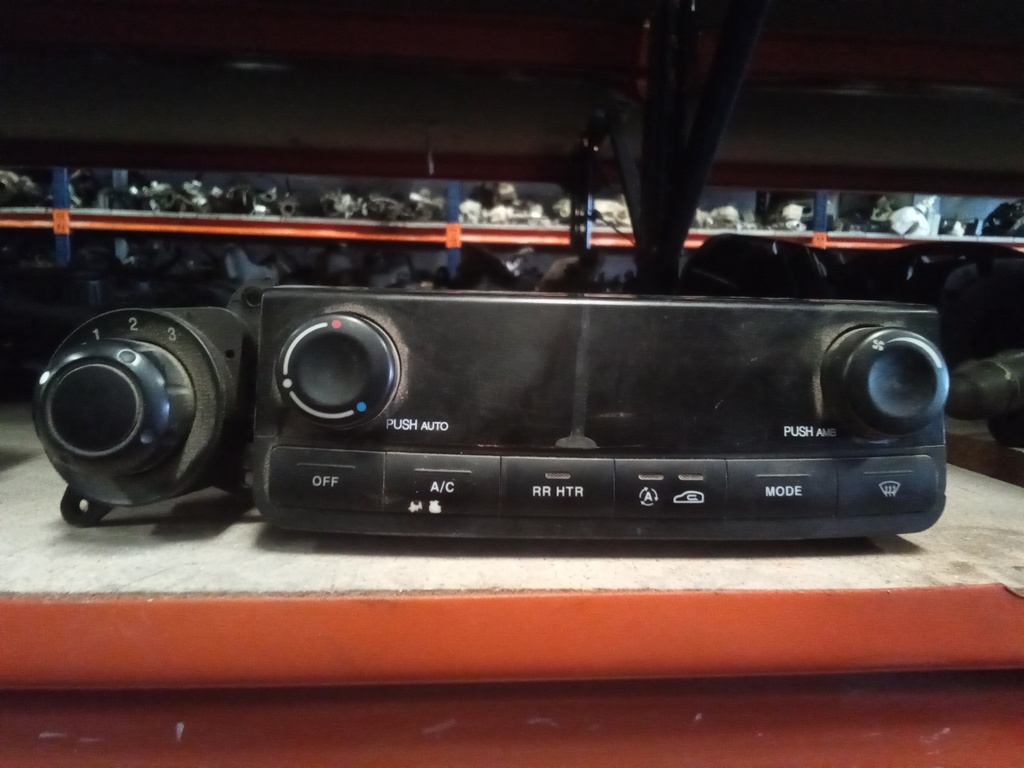Mando climatizador ssangyong rodius '06