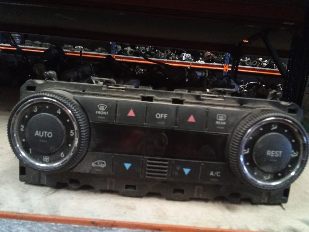 Mando climatizador Mercedes clase b w245 '06