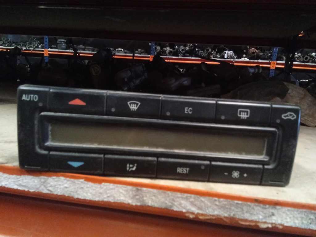 Mando climatizador Mercedes clase c w202 '97