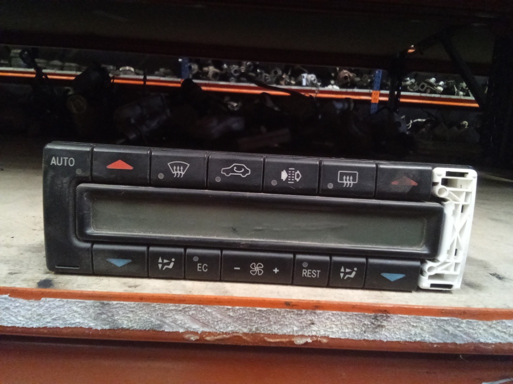 Mando climatizador Mercedes clase e w210 '96