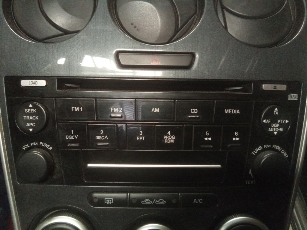 Radio Mazda 6 '06