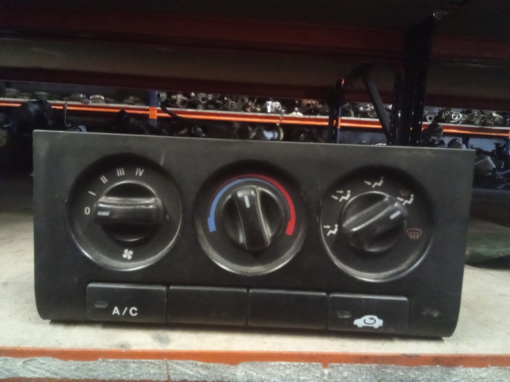 Mando aire acondicionado Rover 400 '95