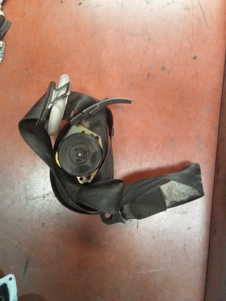 Cinturon trasero derecho seat alhambra '03