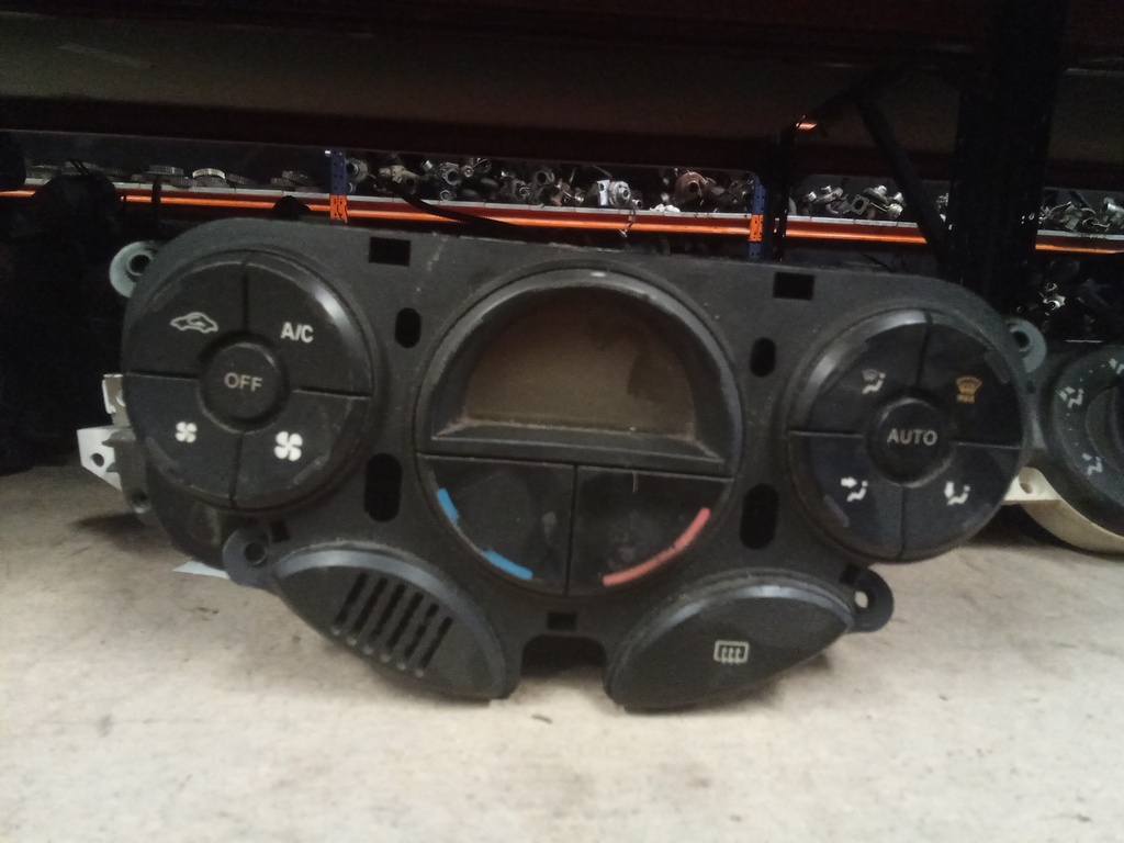 Mando climatizador Ford focus '98