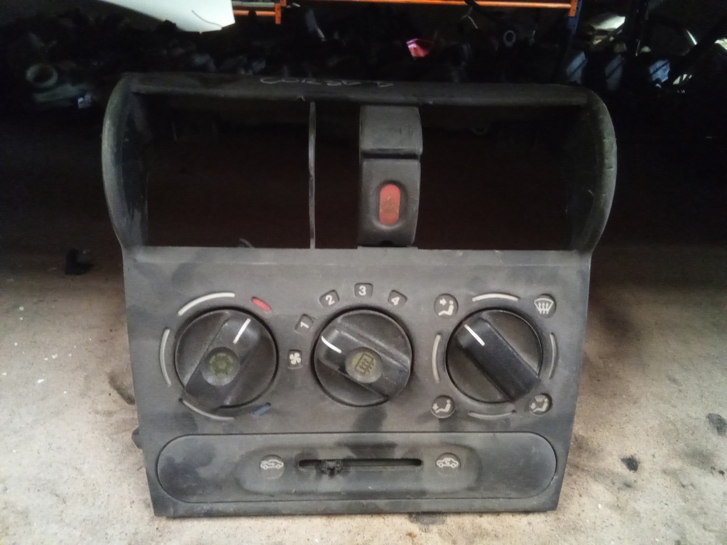 Mando aire acondicionado Opel combo '93