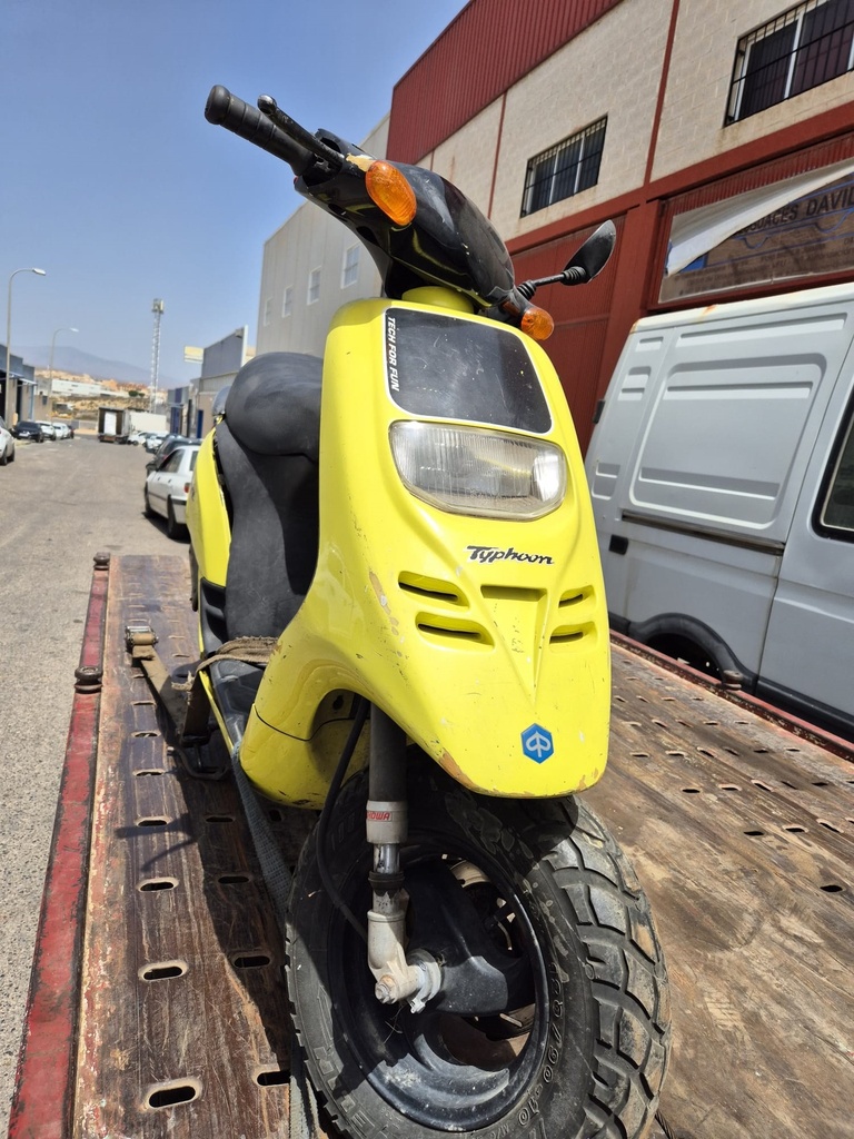 0157 PIAGGIO TYPHOON 49CC G 1994