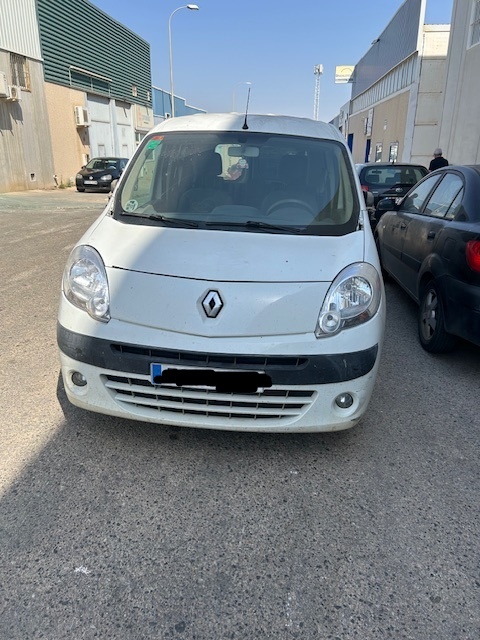 0159 RENAULT KANGOO 1.5 2010