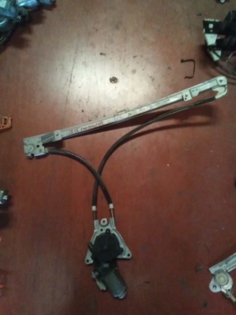 Elevalunas delantero izquierdo Fiat scudo '04