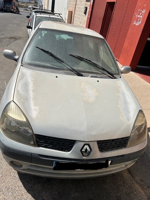 0163 RENAULT CLIO 1.2 GASOLINA 2003