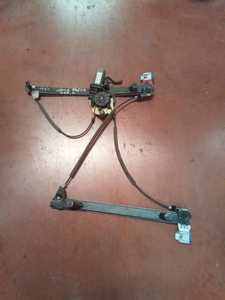 Elevalunas delantero derecho Lancia thesis '05