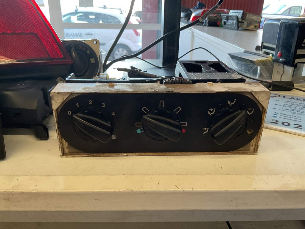 Mando climatizador rover 25 ‘03