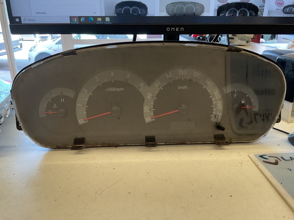 Cuadro de instrumentos hyundai elantra ‘03