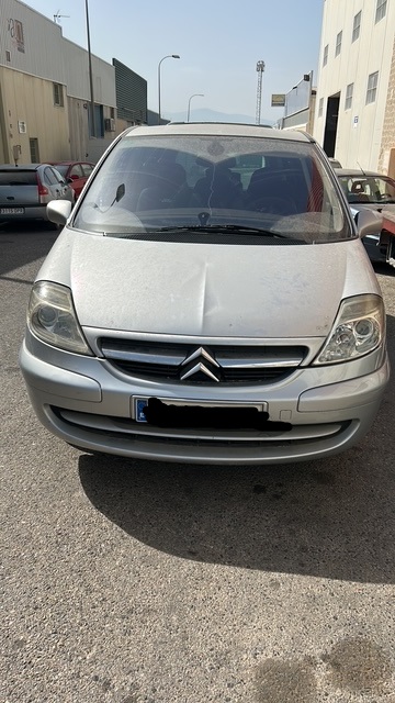 0180 CITROEN C8 2.2HDI 2001