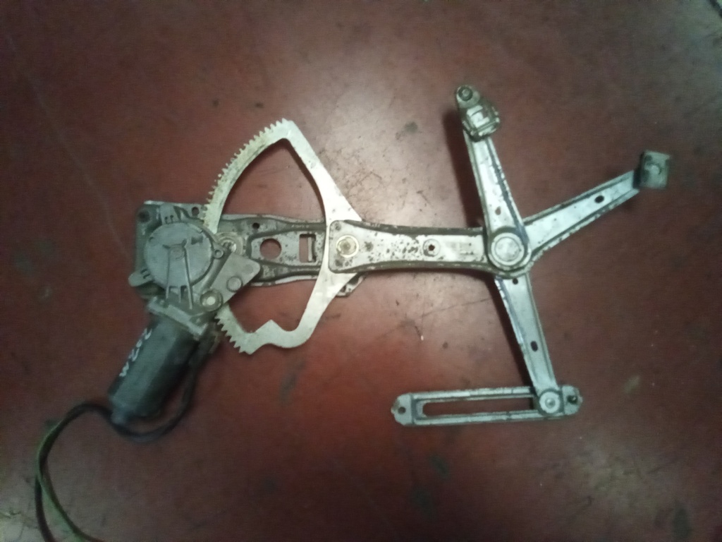 Elevalunas delantero izquierdo Mercedes ml '00