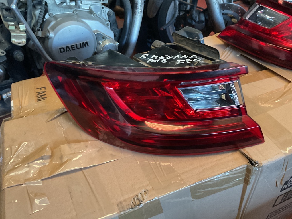 Piloto exterior renault megane IV