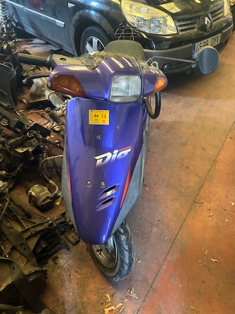 0221 HONDA DIO 49cc 2003