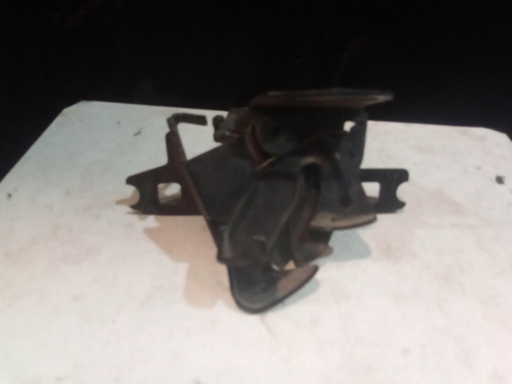 Cerradura capo seat arosa '99