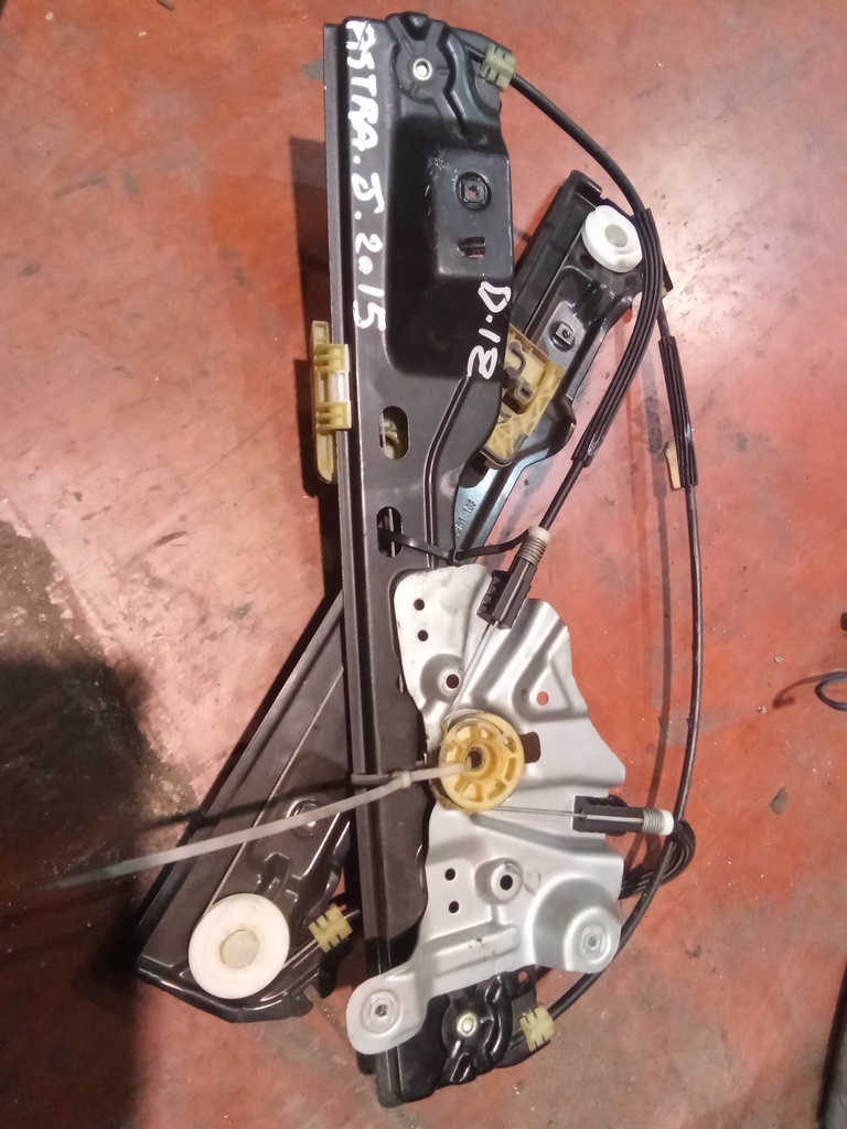 Elevalunas delantero izquierdo Opel astra j '15