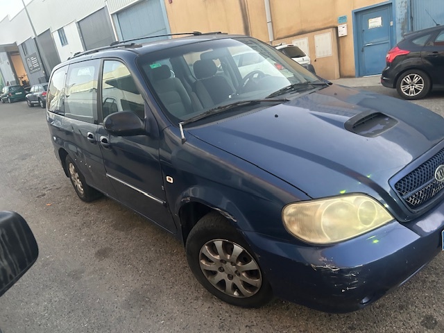 0378 KIA CARNIVAL 2.9 2001