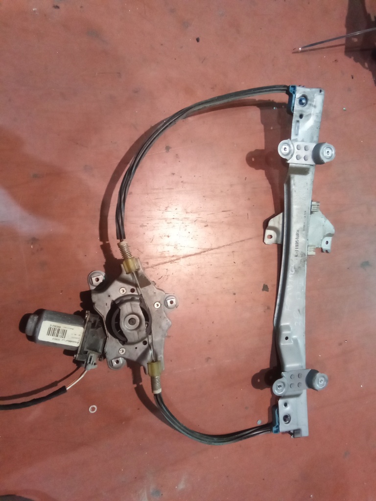 Elevalunas delantero izquierdo 3p Renault twingo '07