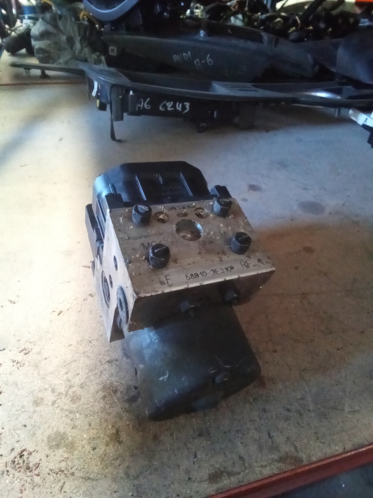 Módulo ABS Kia sorento '02