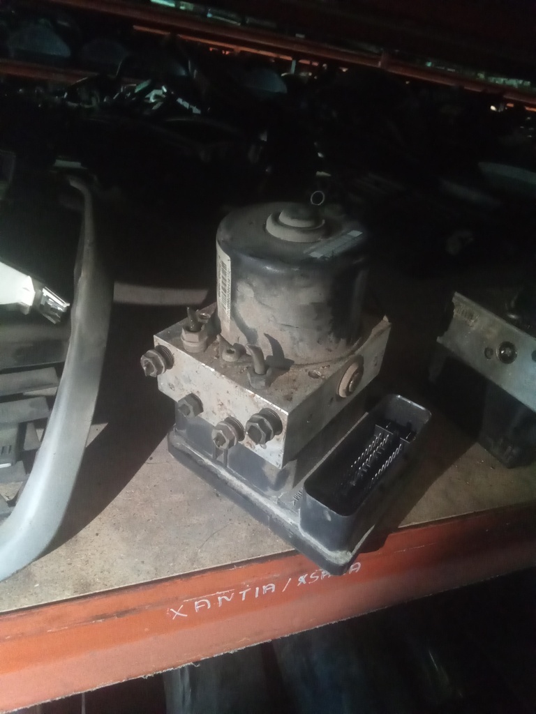 Módulo ABS BMW serie 3 e46 '01