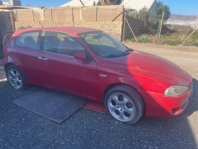 0419 ALFA ROMEO 147 1.9 2004