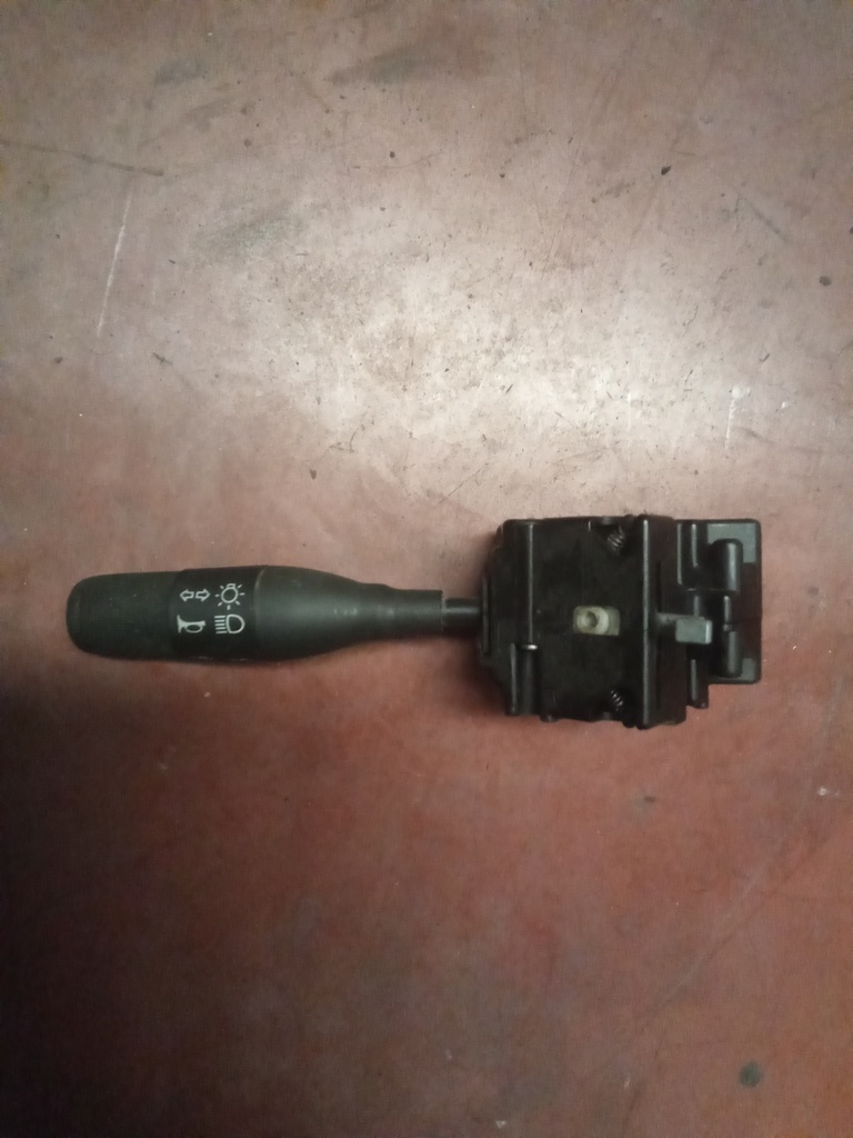 Mando de luces renault expres '95