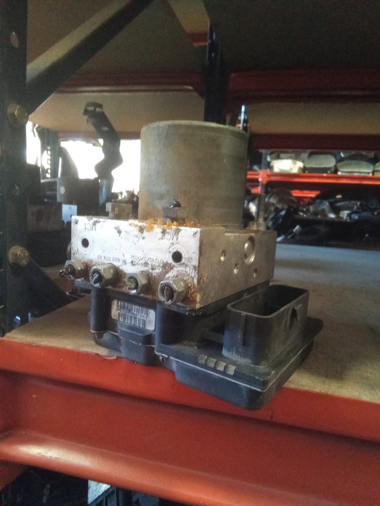 Módulo ABS Peugeot 308 '09