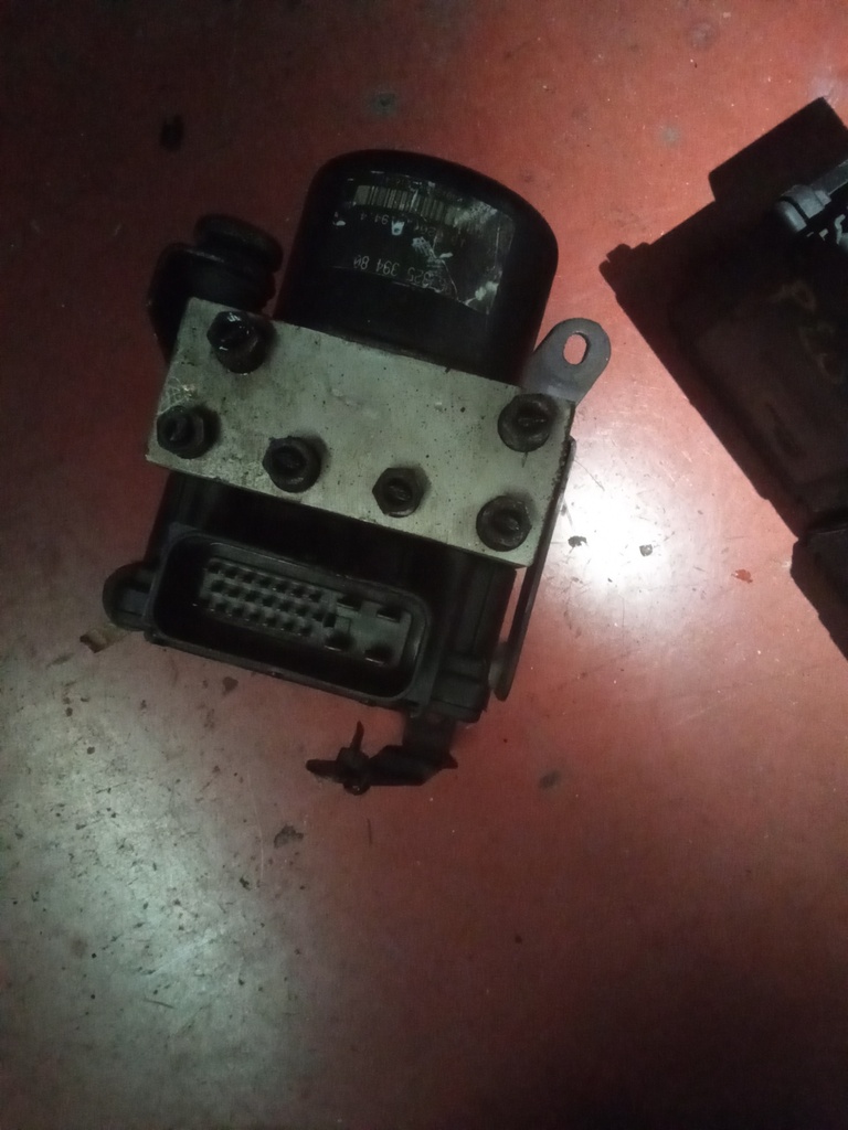 Módulo ABS Peugeot 206 '01