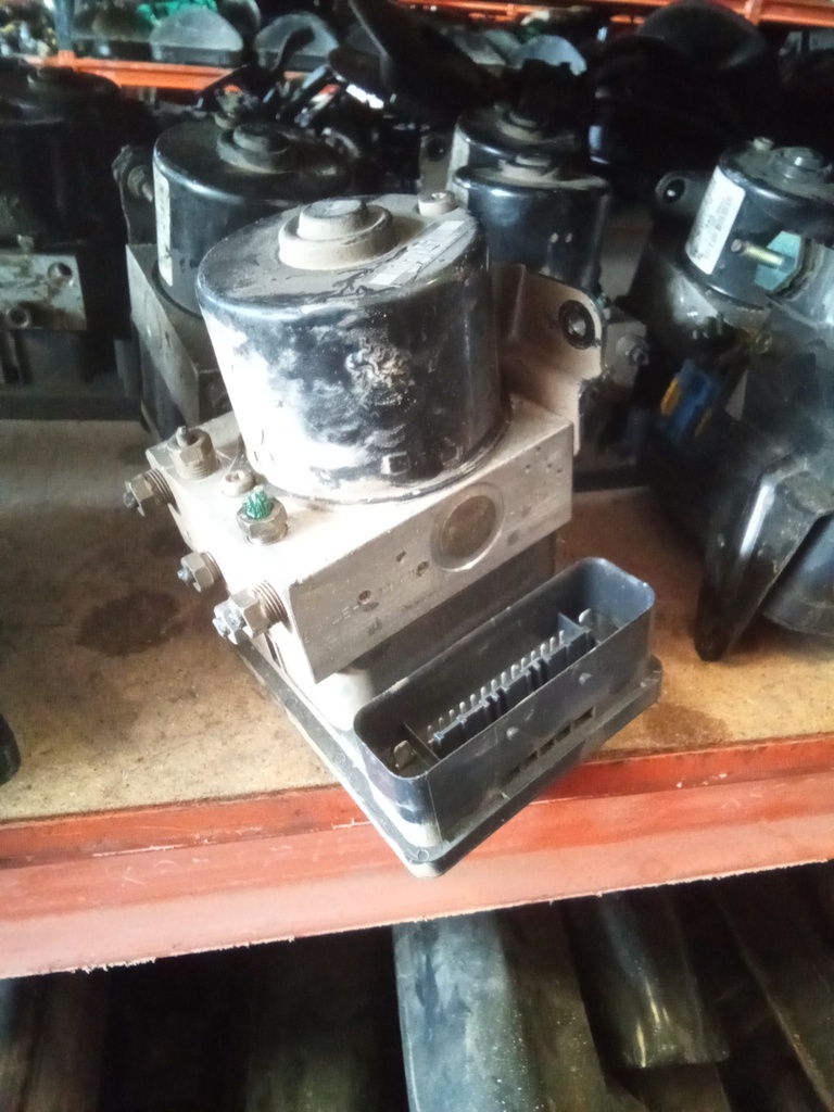 Módulo ABS citroen c5 '01