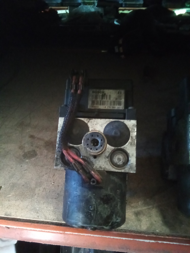 Módulo ABS Volkswagen Passat '98