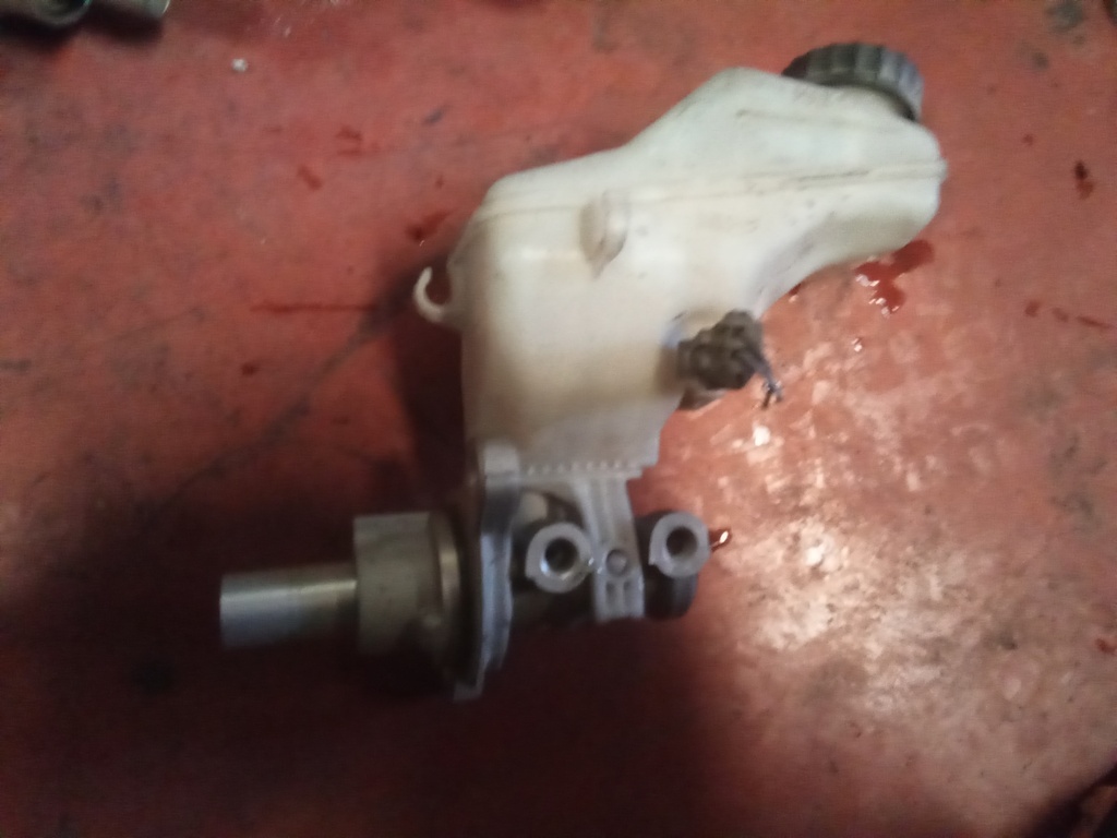 Bomba de freno Opel corsa d 1.3 cdti '08