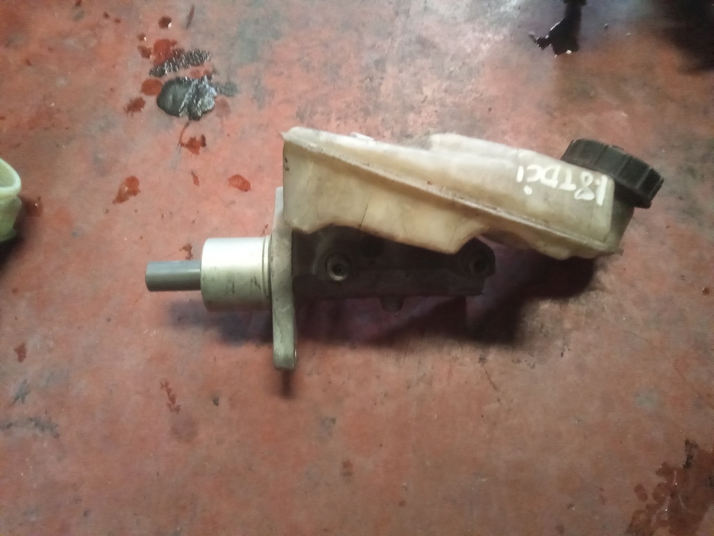 Bomba de freno Ford focus 1.8 tdci '06