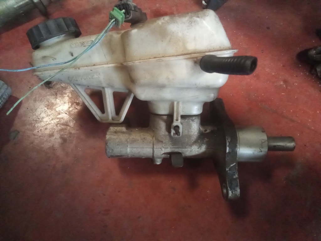 Bomba de freno Fiat scudo 1.9D '05