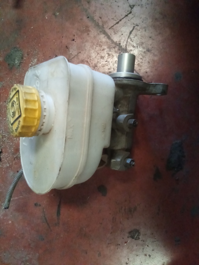 Bomba de freno Iveco daily 2.3 '16