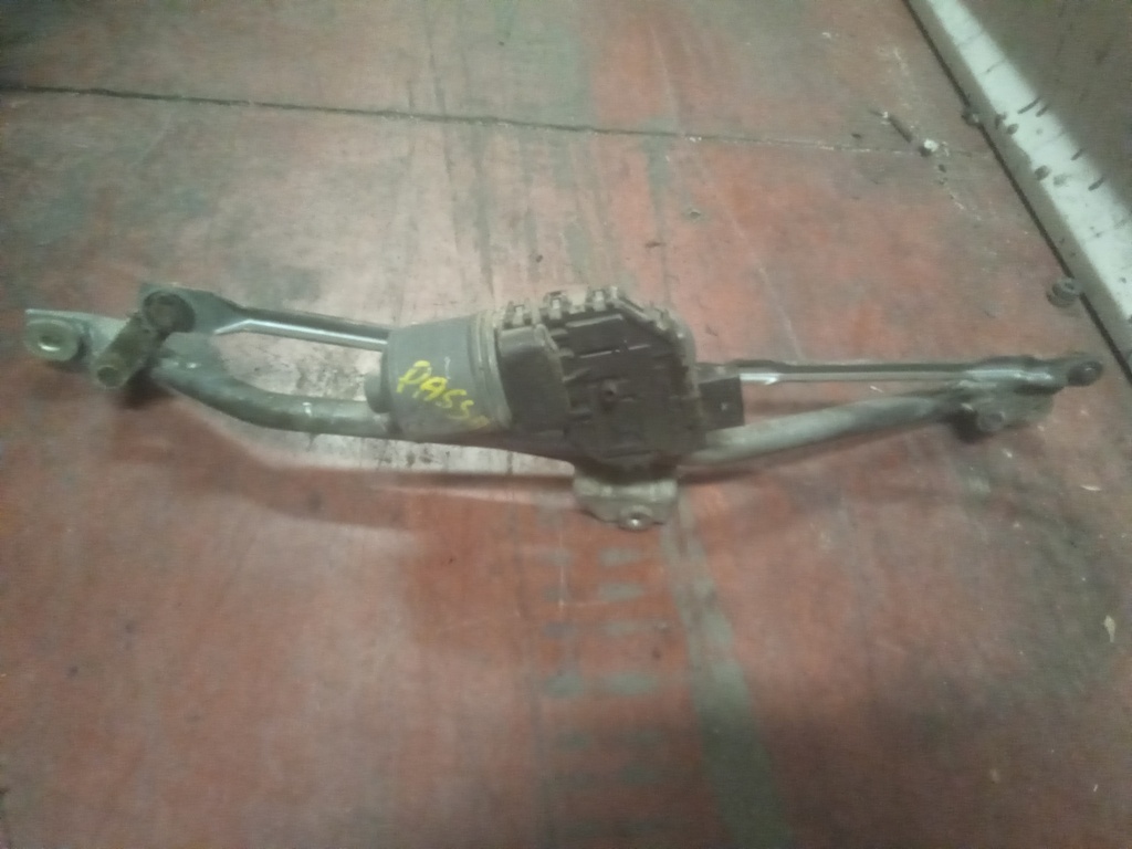 Motor limpia delantero Volkswagen Passat '02