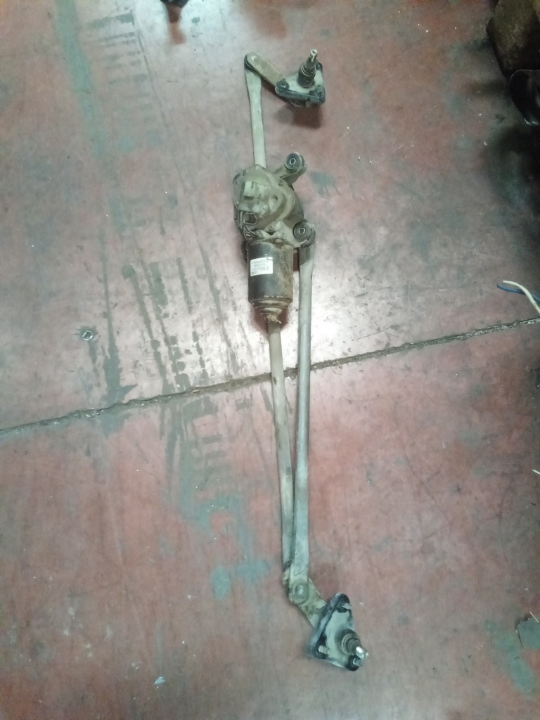 Motor limpia delantero Opel Monterey '99