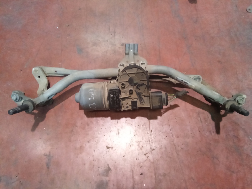 Motor limpia delantero citroen c3 '17