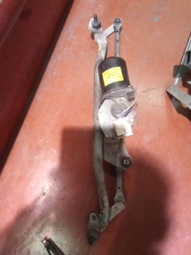 Motor limpia delantero citroen saxo '01