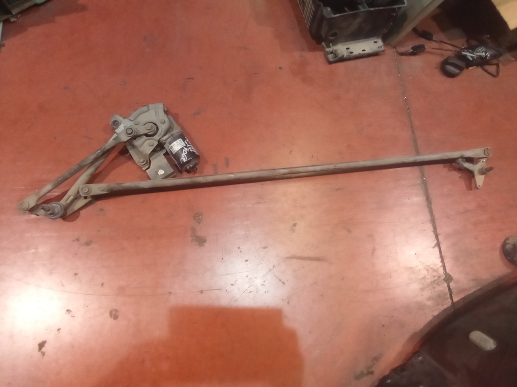 Motor limpia delantero Mercedes clase a w168 '01